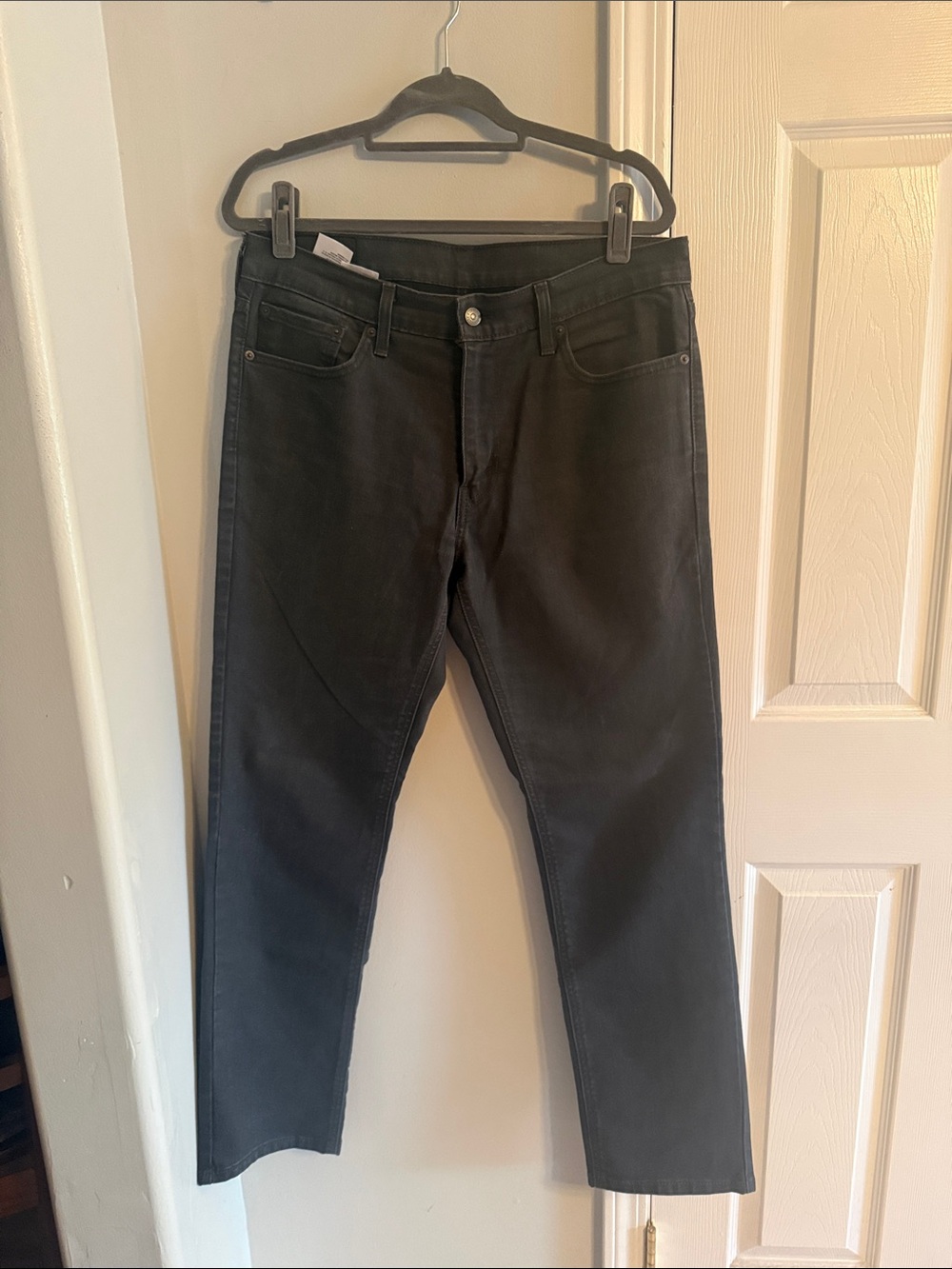 Levi’s 541 Men’s Jeans 33x32 Charcoal Black